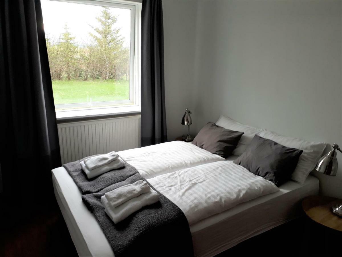 Guesthouse Geldingaholt Arnes  ภายนอก รูปภาพ